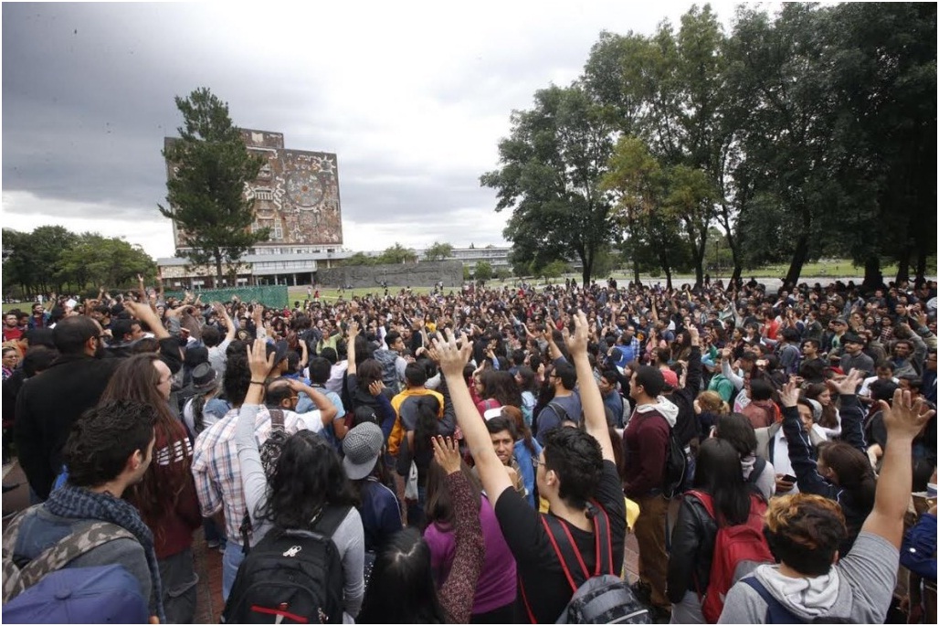 Universitarios respaldan lucha magisterial; piden la renuncia de Nuño _02